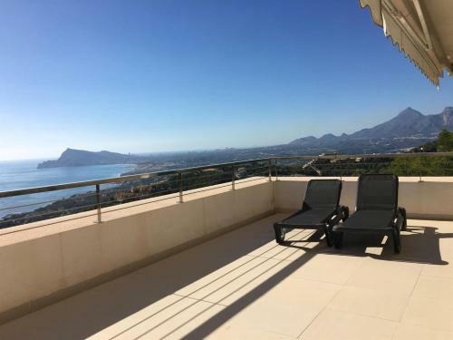 Luxury Apartment In Altea Hills