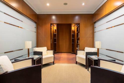 Hostal Residencia Campus Palacio Del Nuncio