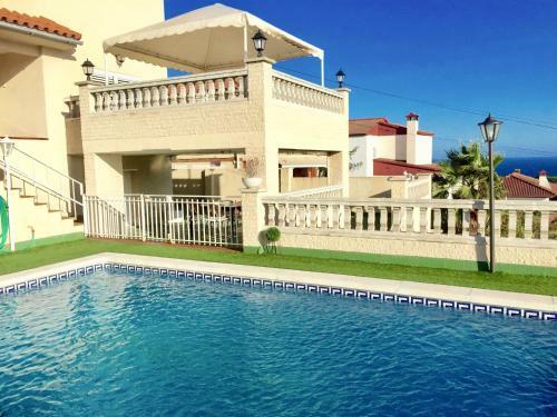 Villa Victoria