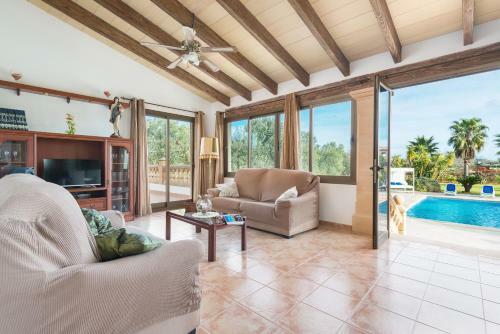 Villa Finca Calderitx