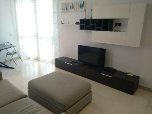 Garden View Apartment In Las Galletas