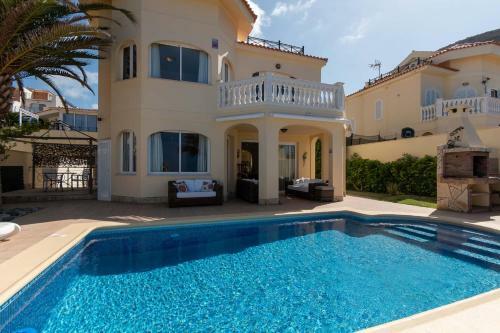 Parque Tropical 5 - Three Bed Villa