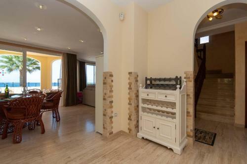 Parque Tropical 5 - Three Bed Villa