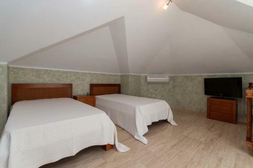 Parque Tropical 5 - Three Bed Villa