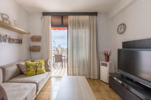 Apartamento Summer Home: Sun And Beach In A Prime Location