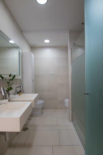 Luxury Apartment, Parking, Terrace, Pool.