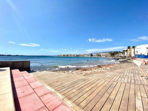 Apartamento de Tres Dormitorios En Playa de Arinaga, Gran Canaria