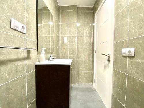 Apartamento Estudio Atico En Playa de Arinaga, Sin Cocina