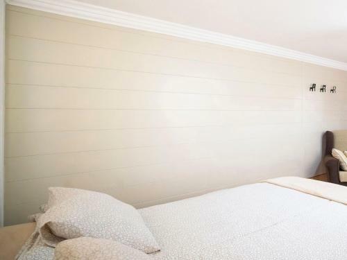 Beautiful Holiday Home In Arona With Private Terrace