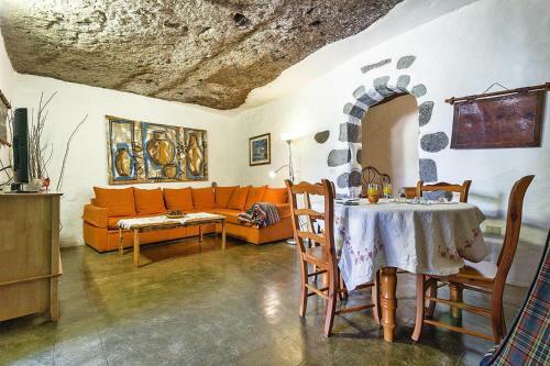 Holiday Accommodation H�hlenwohnung El Caidero Artenara - Lpa01040-uyc