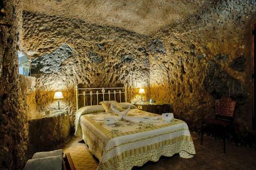 Holiday Accomodations H�hlenwohnungen Artenara - Lpa01041-uya