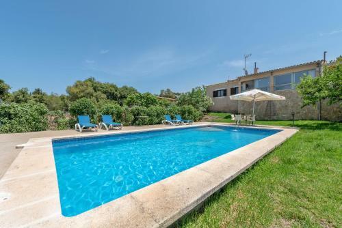 Villa Es Samenteret