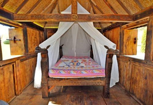 Arta Holiday Home Sleeps 12 With Pool And Wifi