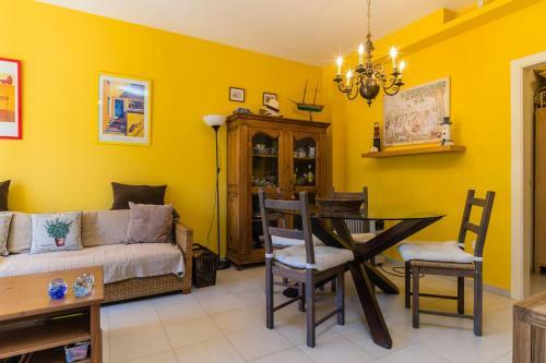Begur Villa Sleeps 6 Pool