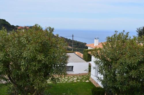 Begur Villa Sleeps 8 With Pool