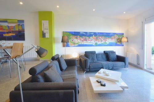 Begur Apartment Sleeps 6