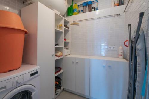 Villa Begur Apartment Sleeps 8 With Pool Air Con And Wifi