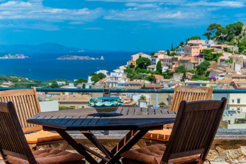 Begur Apartment Sleeps 6