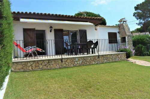Begur Villa Sleeps 5 Pool Wifi