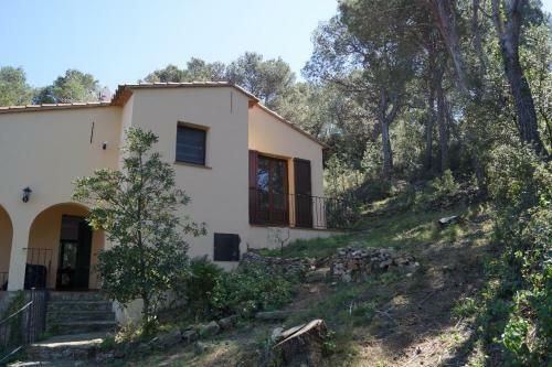 Begur Holiday Home Sleeps 8 With Wifi