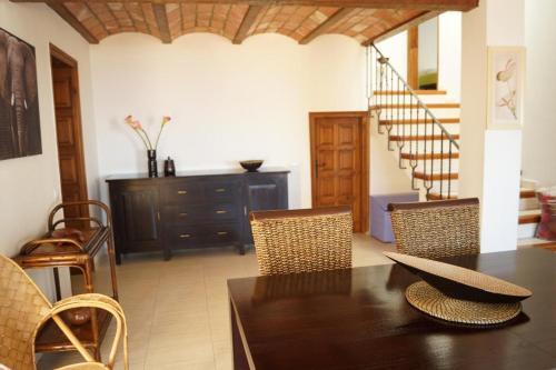 Begur Holiday Home Sleeps 8 With Wifi