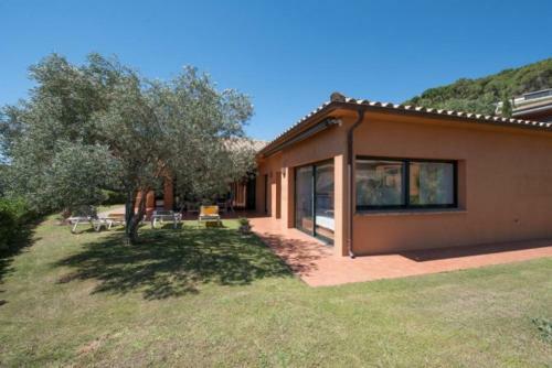 Begur Villa Sleeps 6 Pool Wifi