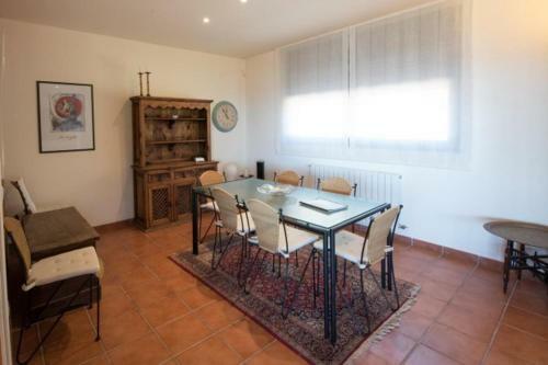 Begur Villa Sleeps 6 Pool Wifi