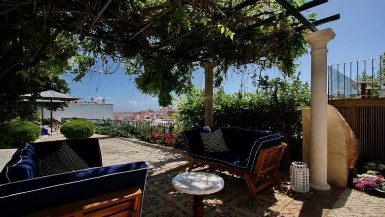 Hostal Torel Palace