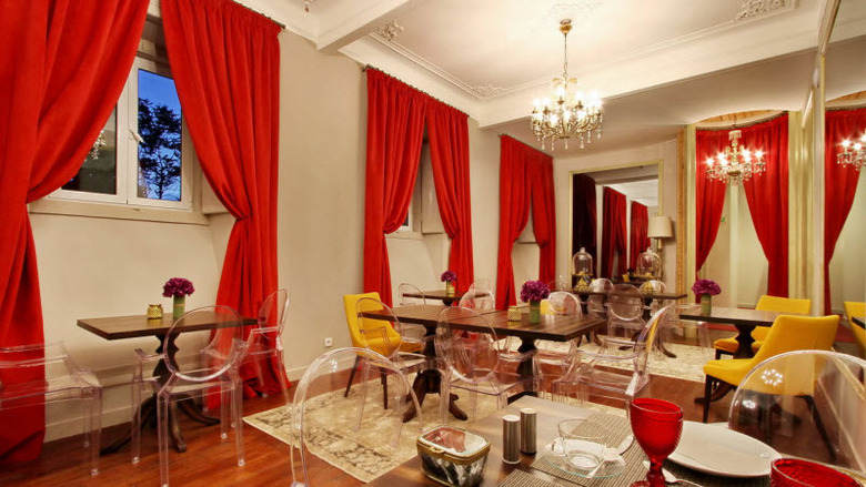 Hostal Torel Palace
