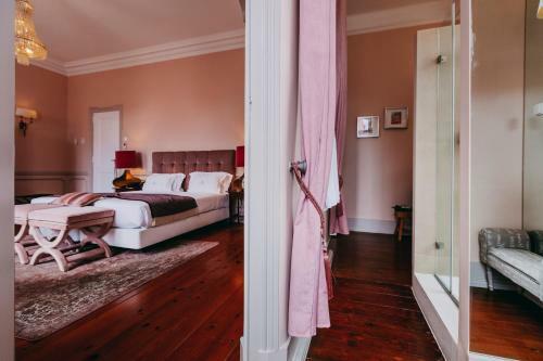 Hostal Torel Palace