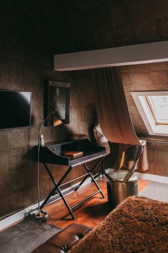 Hostal Torel Palace