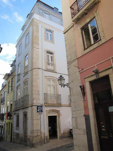 Bairro Alto Comfort Apartments