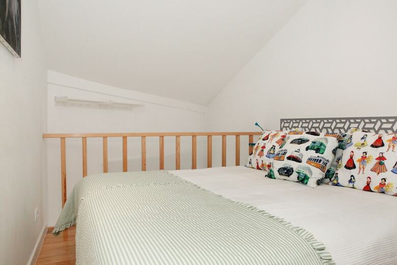 Apartamento Alfama Yellow House