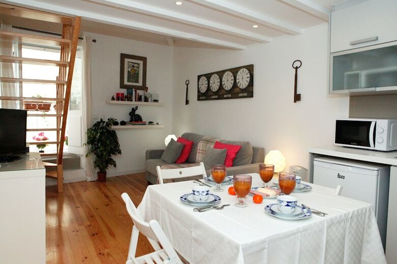 Apartamento Alfama Yellow House
