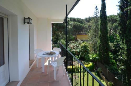 Begur Apartment Sleeps 5