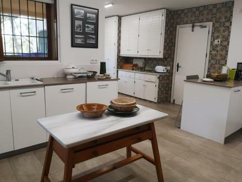Begur Villa Sleeps 10 With Pool And Wifi