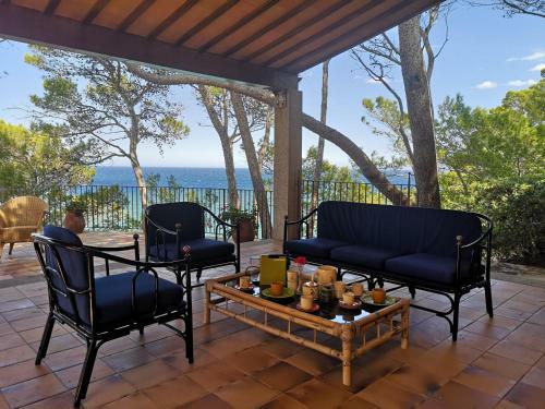 Begur Villa Sleeps 10 With Pool And Wifi