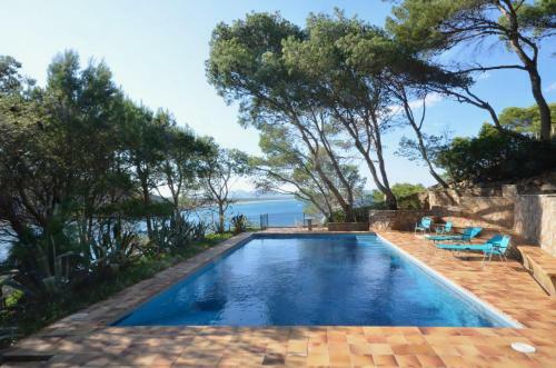 Begur Villa Sleeps 10 With Pool And Wifi