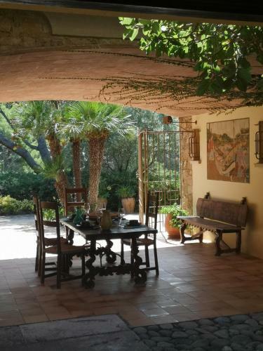 Begur Villa Sleeps 10 With Pool And Wifi