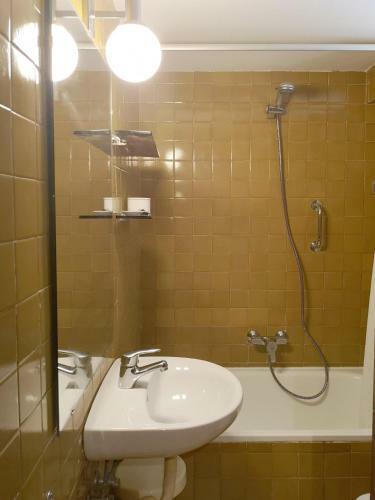 Begur Villa Sleeps 10 With Pool And Wifi