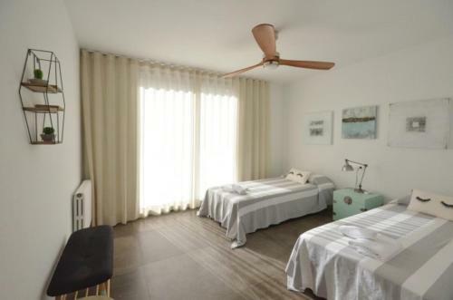 Villa In Begur Sleeps 8 With Pool