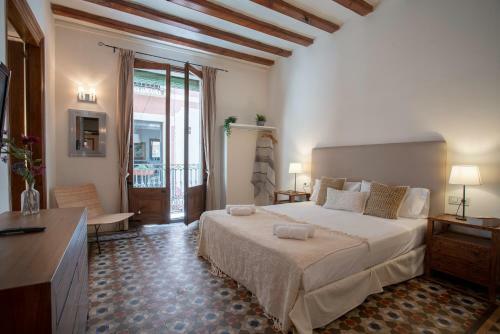 Habitat Apartments Ferran