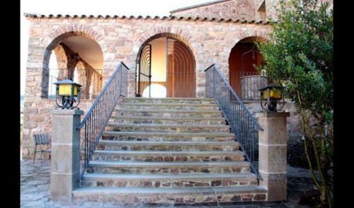 Balsareny Villa Sleeps 10 With Pool