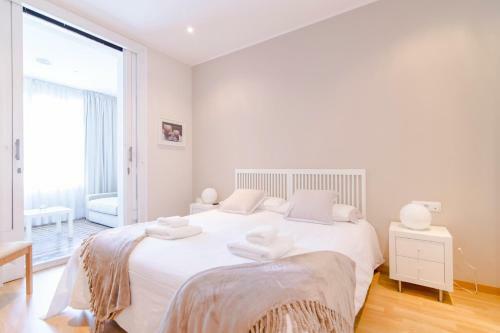 Pelayo Deluxe Apartments