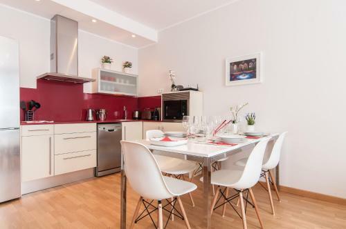 Pelayo Deluxe Apartments