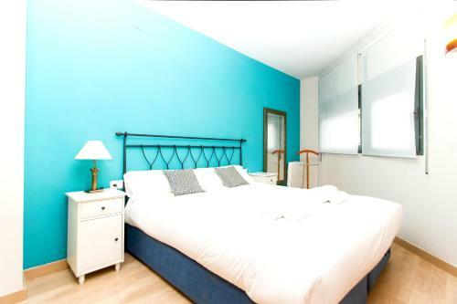 Apartment Bright Sagrada Familia