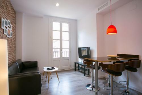 Dec� Apartments Barcelona-sants