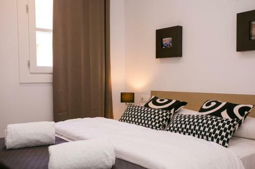 Dec� Apartments Barcelona-sants
