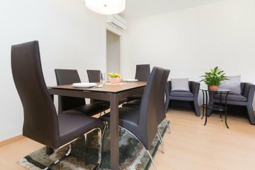 Stay Barcelona Central Apartments