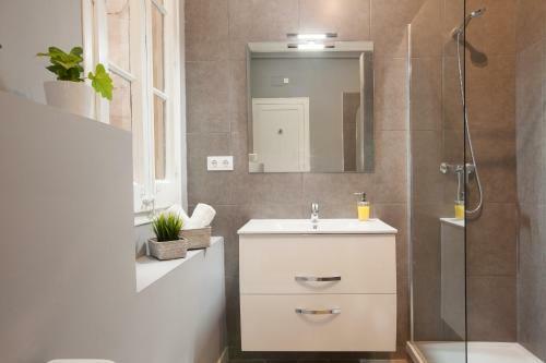 Enjoy Apartments Borrell